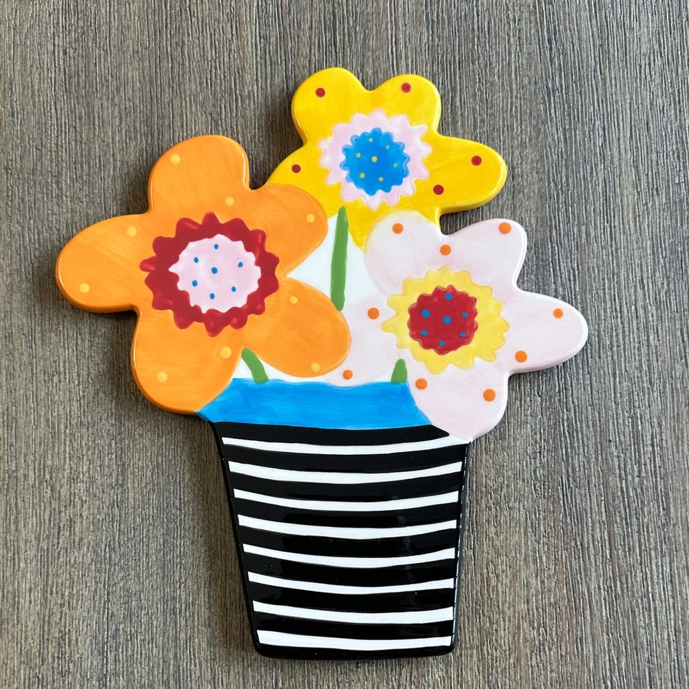 Happy everything large attachment- flower vase